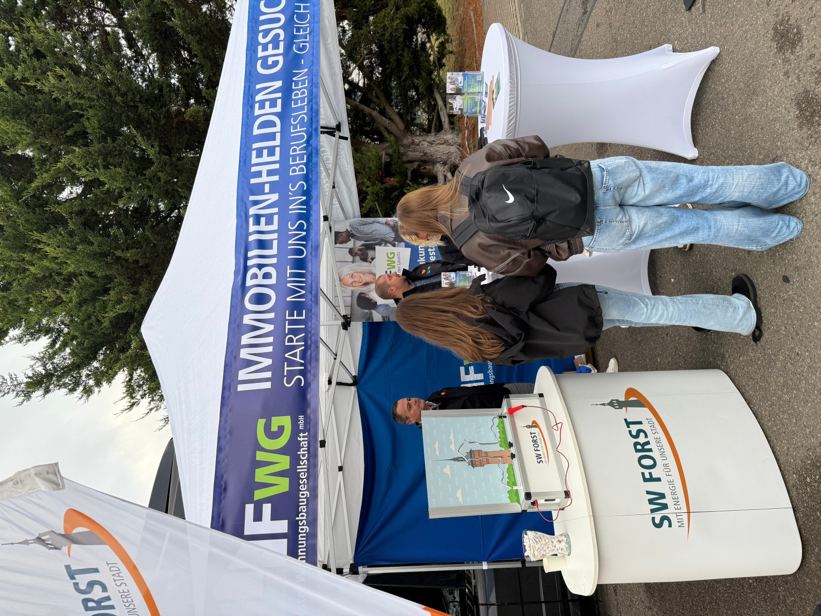 Informationsstand des Unternehmens